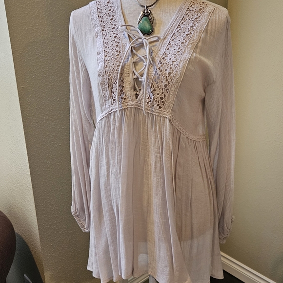Amazing Anthropologie Gauzy Boho Blouse - Picture 3 of 7